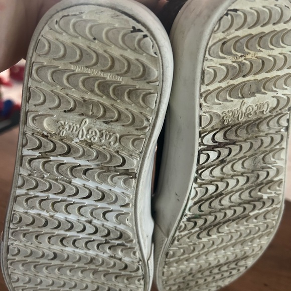 Shoe bundle - Picture 5 of 8